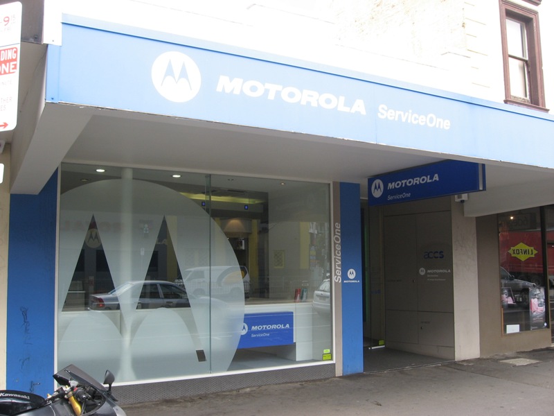 BRIDGE ROAD SHOWROOM OPPORTUNITY Picture 2