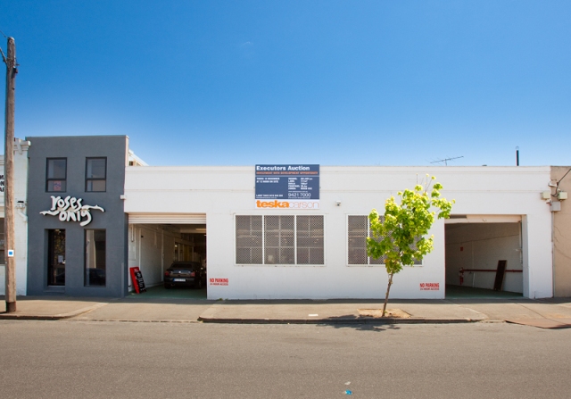 INVESTMENT WITH DEVELOPMENT OPPORTUNITY Picture 1