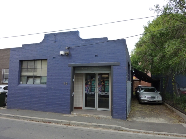 WAREHOUSE/OFFICE/SHOWROOM INVESTMENT Picture 1