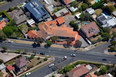 EXCLUSIVE DEVELOPMENT SITE Picture 2