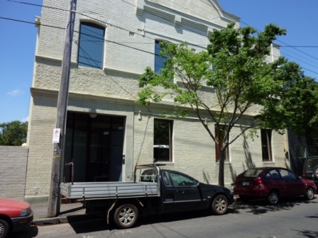 GROOVY OFFICE ACCOMODATION Picture 1