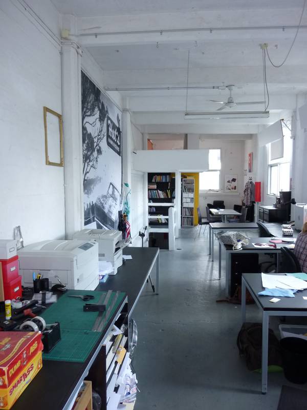 STUDIO OFFICE Picture 2