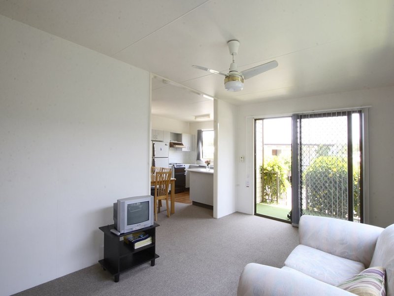 Furnished
homes short term
weekly or
monthly Picture 2