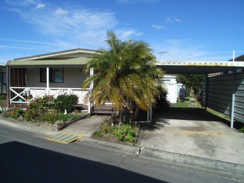 LIFESTYLE CHANGE IN SEASIDE VILLAGE IN REDHEAD-REDUCED PRICE Picture 1