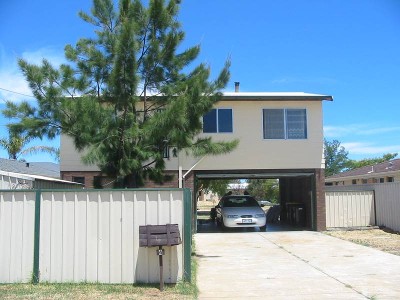 Furnished home on canals Picture Furnished home on canals Picture
