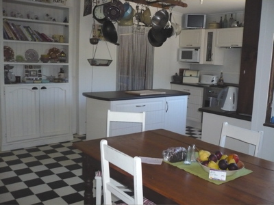 ABSOLUTELY FAAABULOUS Picture 2