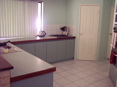 CONVENIENTLY LOCATED Picture 2