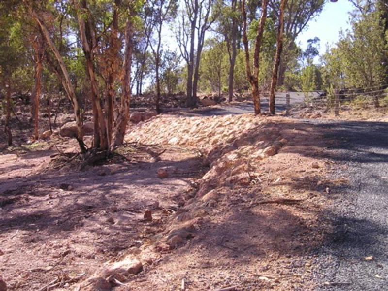 GOLDEN HILLS ESTATE Picture 1