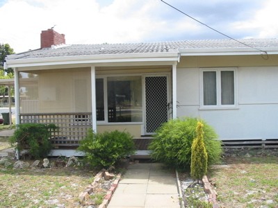 GREAT STARTER HOME Picture