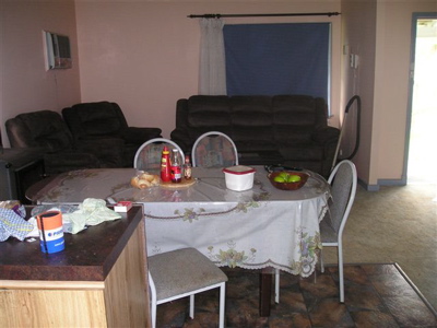 HOME ON 10 ACRES Picture 3