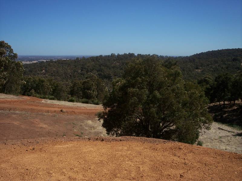 LAST BLOCK IN SUBDIVISION Picture 2