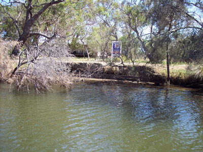 RIVER FRONT BLOCK Picture 3