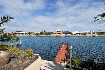 ENTERTAIN IN STYLE Picture 2