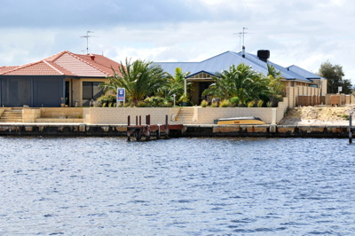 ENTERTAIN IN STYLE Picture 1