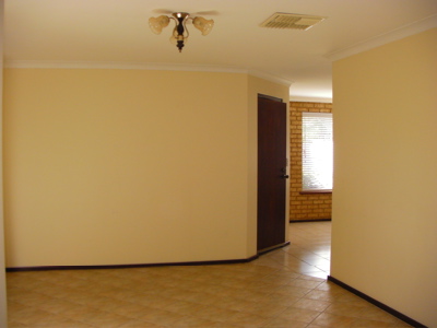 Fabulous Home - Superb Location - Offers above $355,000 Considered Picture 3