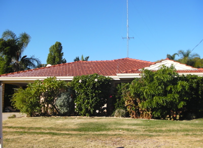 Fabulous Home - Superb Location - Offers above $355,000 Considered Picture 1