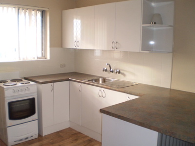 UNIT LIVING MADE EASY Picture 3