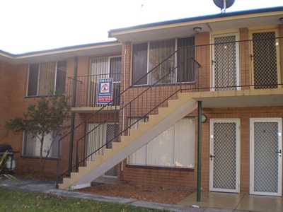 UNIT LIVING MADE EASY Picture 1