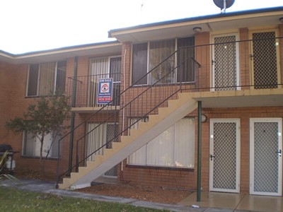 UNIT LIVING MADE EASY Picture