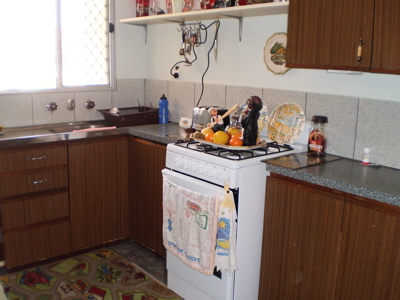 UNIT WITH BENEFITS Picture 3