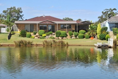 MURRAY LAKES Picture