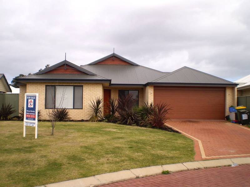 GREAT BUYING IN RAVENSWOOD Picture 1