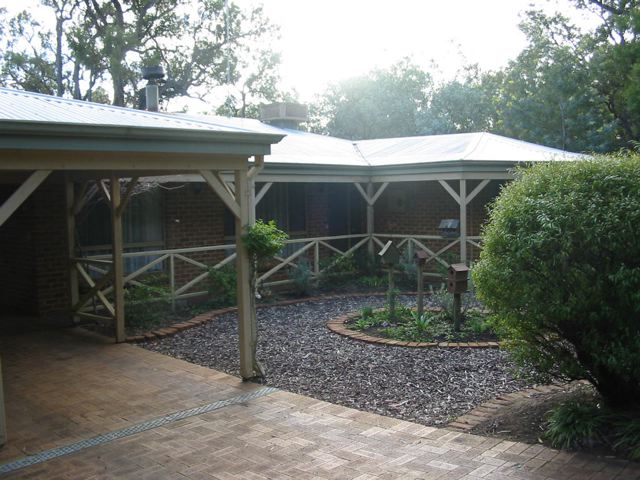 Beautiful Country Home Picture 1