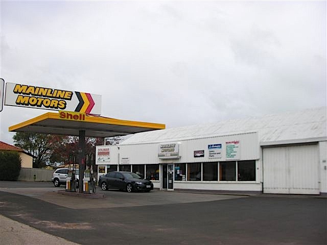 FREEHOLD PREMISES WITH OPTION TO BUY OR LEASE BUSINESS Picture 3