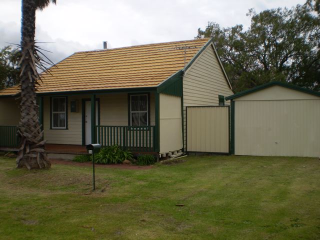 Fully Renovated home Picture 2