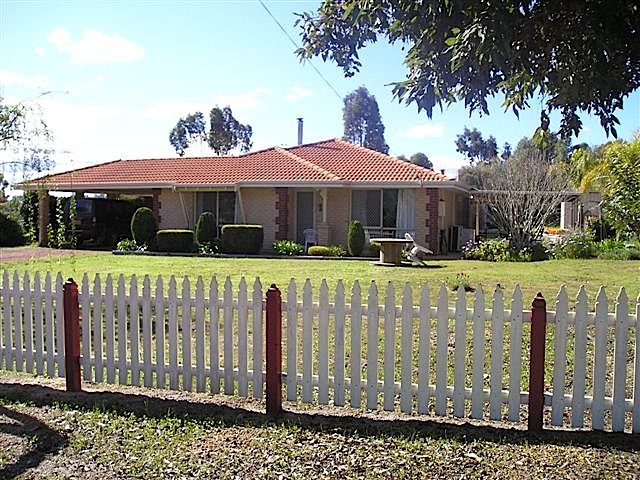 BEST VALUE STREET Picture 2