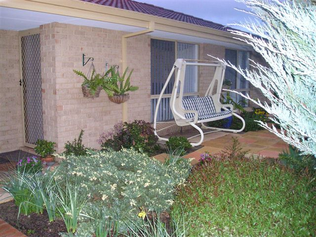 LOW UP KEEP Picture 1