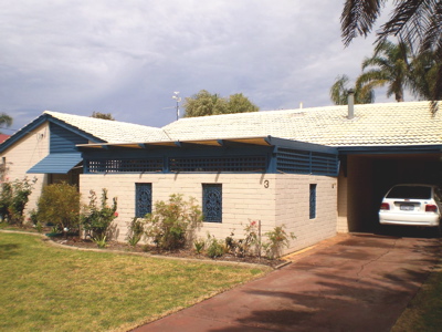 FAUTLESS FAMILY HOME Picture 1