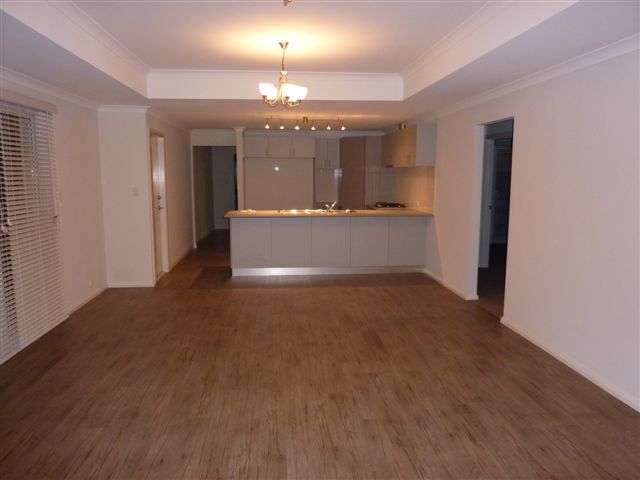 ST JAMES ON HILL BODDINGTON Picture 2