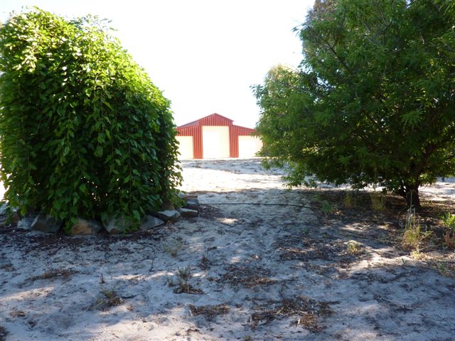 VIEWS AND LOCATION Picture 3