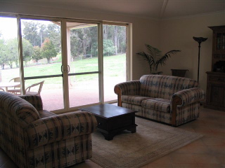 RURAL SETTING SECRET Picture 2