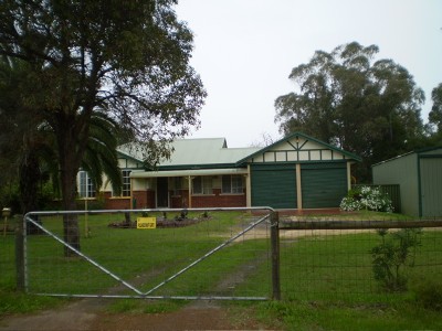 Family home in quiet location Picture