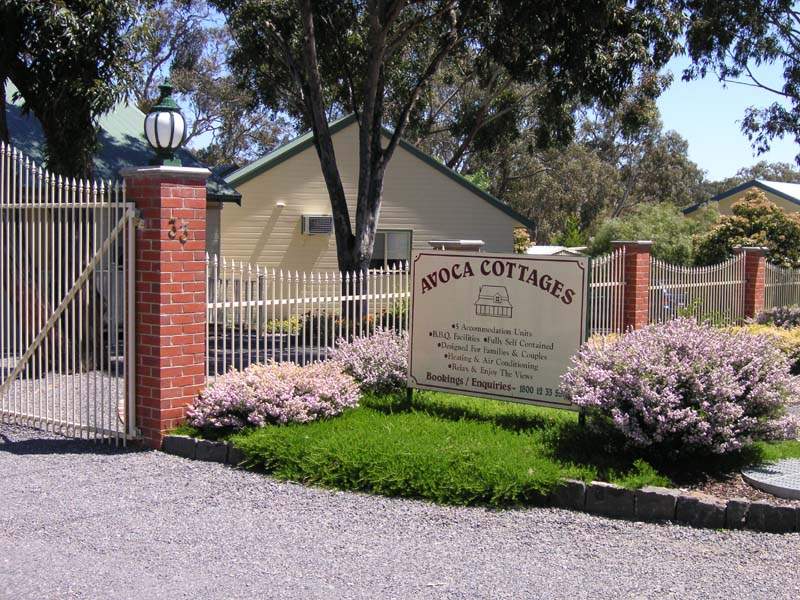 Fully self-contained cottages / Business & freehold (Central Victoria) Picture 2