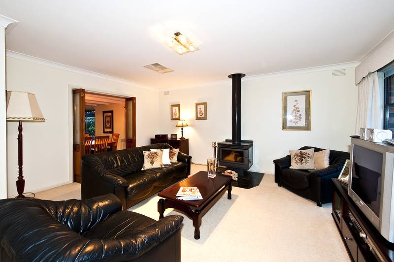 Handel'd With Care!! Picture 2