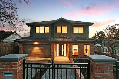 Freestanding & Fabulously finished! Picture