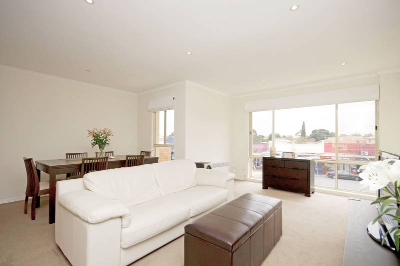 City Style Pad McKinnon Zone Locale. Picture 1