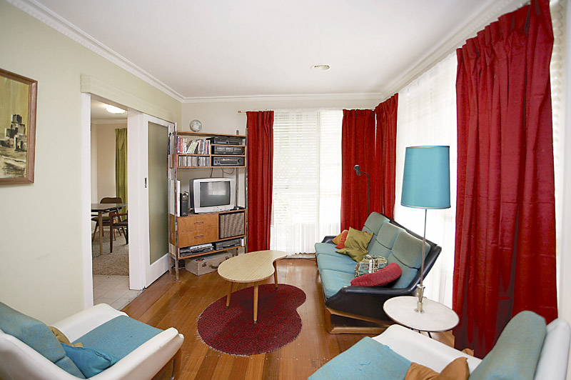 Retro original or ripe for renovation? Picture 2