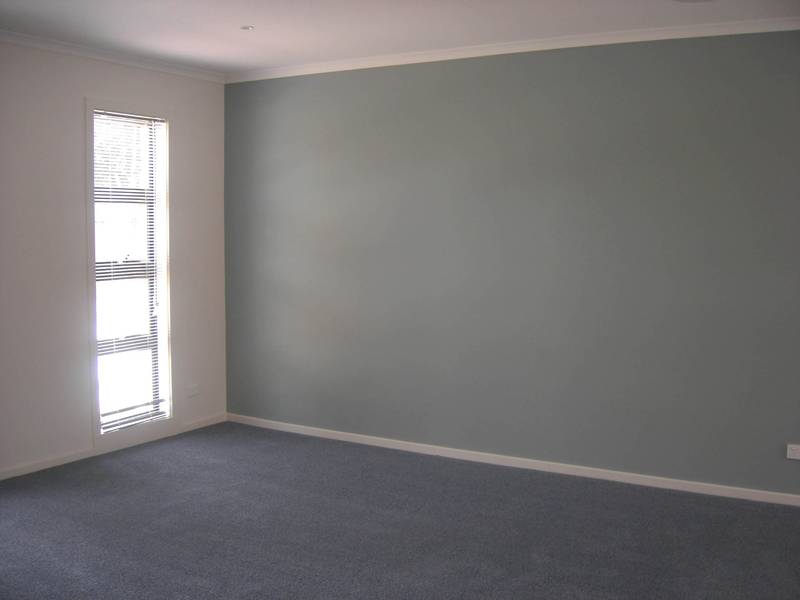 FANTASTIC LOCATION BEING CLOSE TO THE CITY, SHOPPING AMENITIES AND TRANSPORT Picture 2