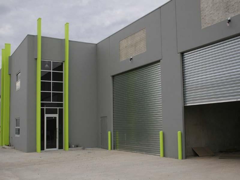 Newely completed warehouse complex Picture 1