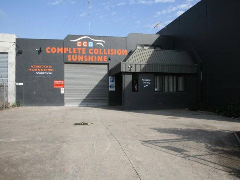 STAND ALONE MODERN WAREHOUSE/FACTORY Picture 1