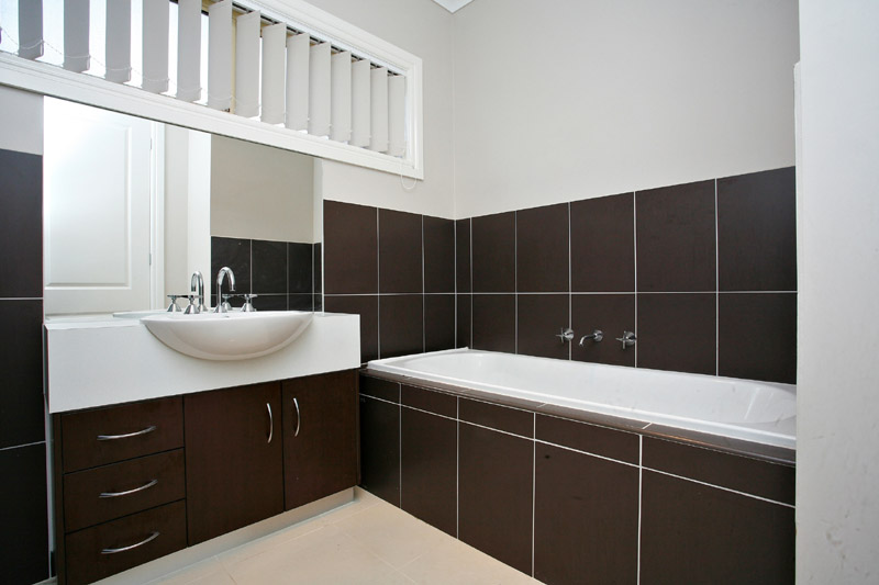 Ultra Modern Living Picture 3