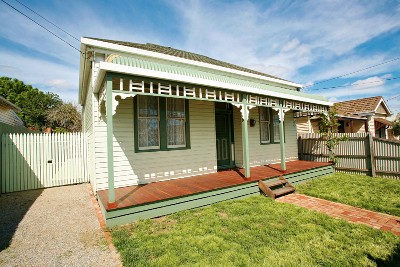 Classic Victorian in this Highly Regarded Location Picture Classic Victorian in this Highly Regarded Location Picture