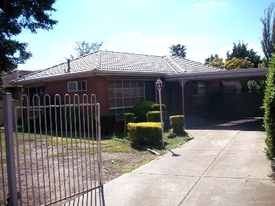 Neat Home in the Heart of Deer Park Picture Neat Home in the Heart of Deer Park Picture