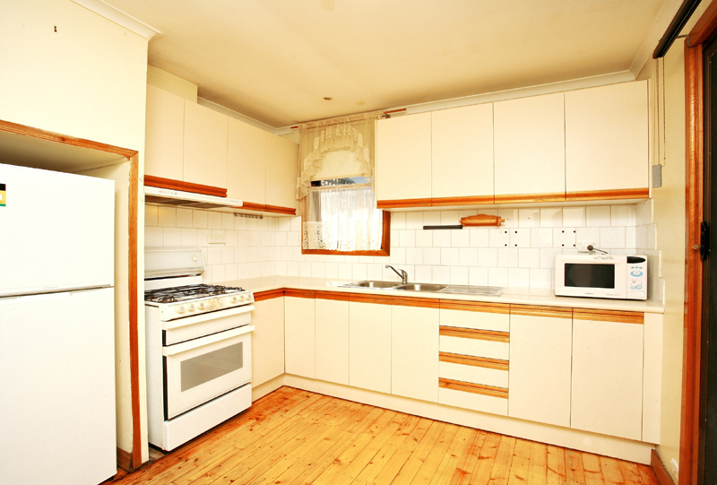 Attractive and AFFORDABLE Picture 3