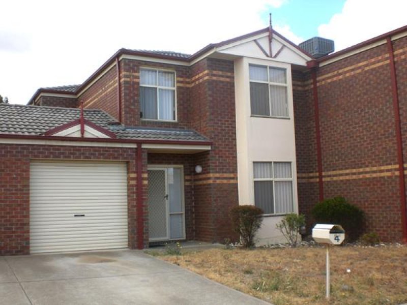 Quiet location, close to Public Transport and Shopping Facilities Picture 1