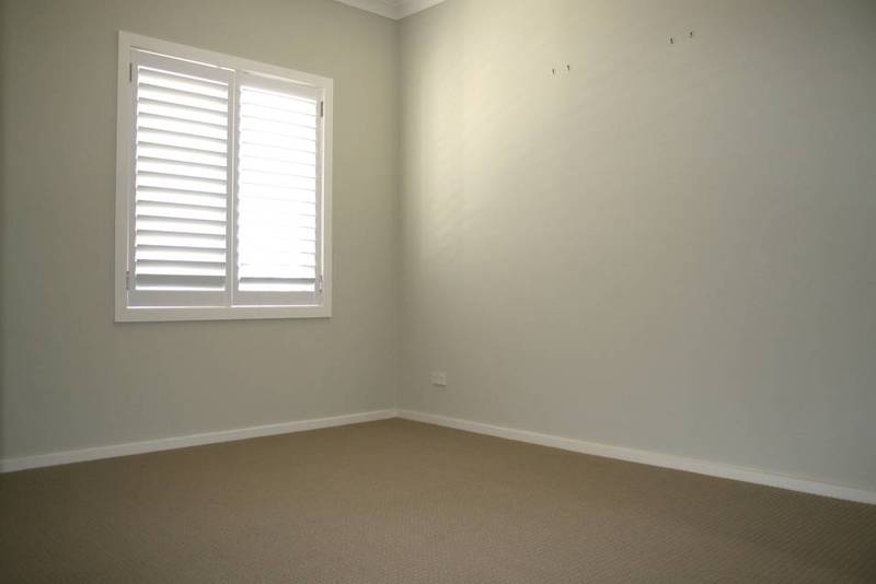 Stunning 3 Bedroom Ex Display Home Picture 2